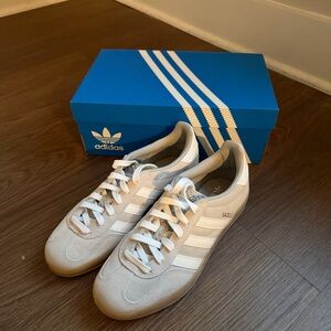 Adidas Gazelle Sneakers